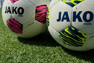 Trainer/in für "Besonders normal" gesucht